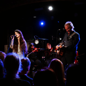 Amanda Acevedo and Mick Harvey in concert